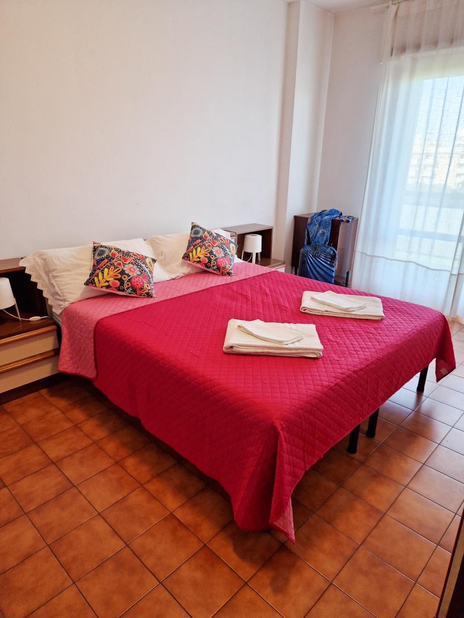 Ferienwohnung Domus Divi - Eur Torrino Rom Exterior foto